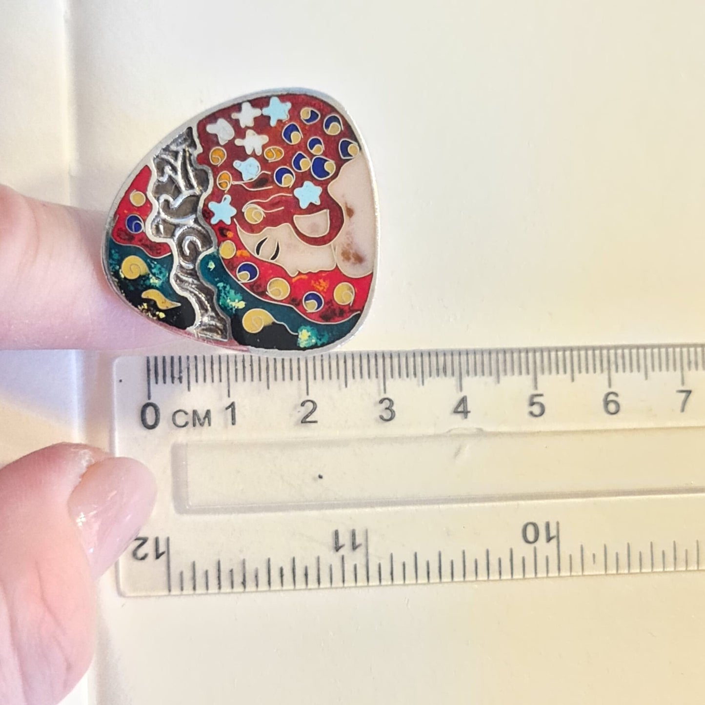 Shades of Red - Handmade Silver Ring with Cloisonné Enamel Inspired by Klimt