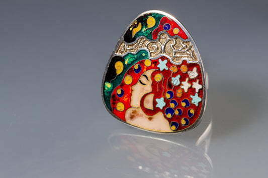 Shades of Red - Handmade Silver Ring with Cloisonné Enamel Inspired by Klimt